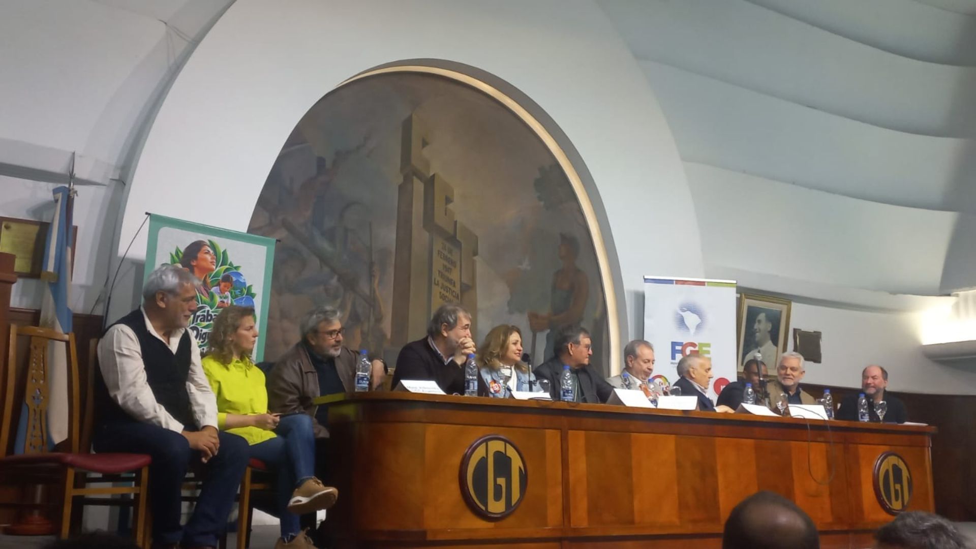 UM Trabajo, Dignidad y Justicia Social (2)